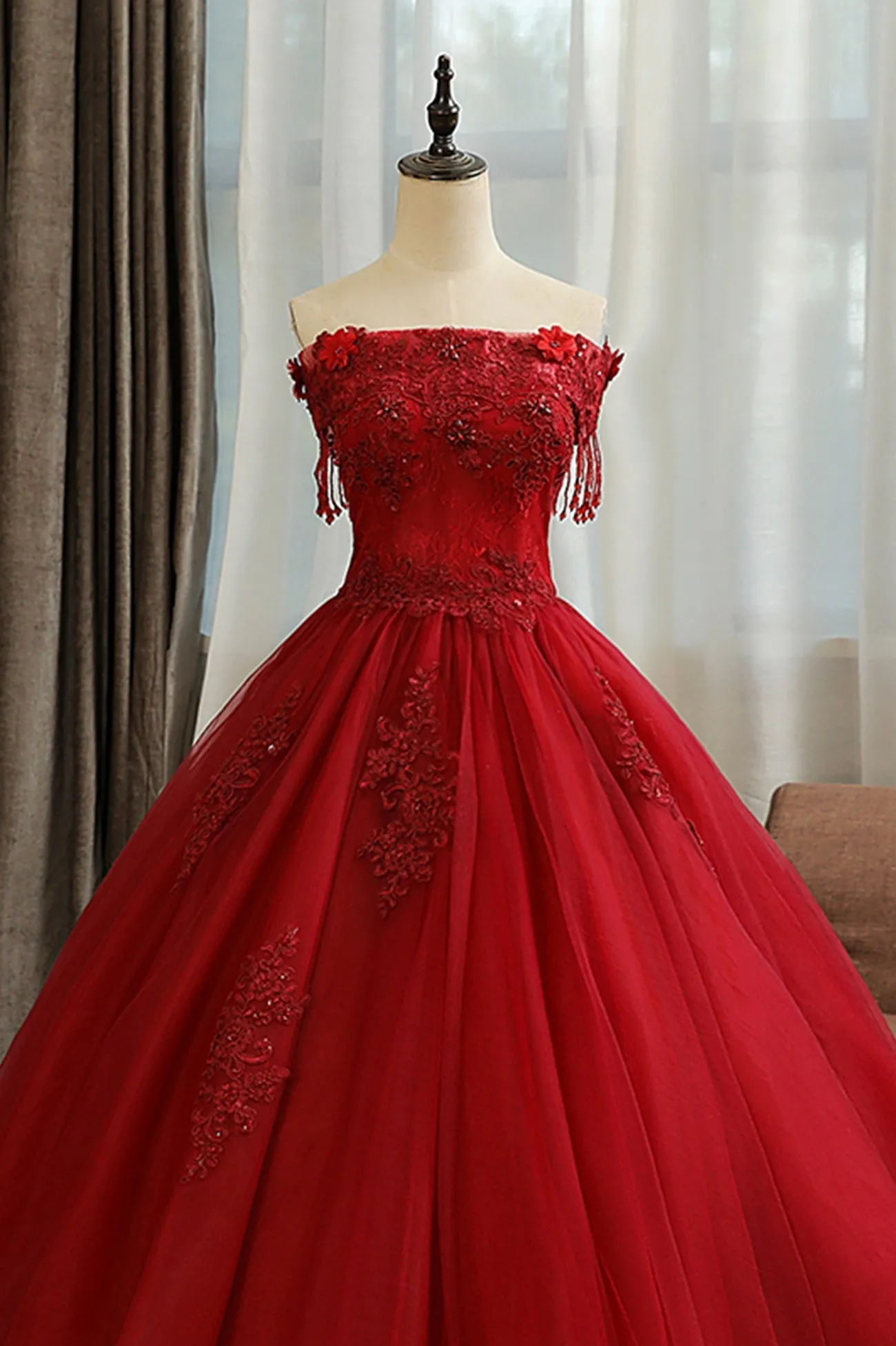 Burgundy Lace Long Formal Evening Dress A-Line Lace Ball Gown