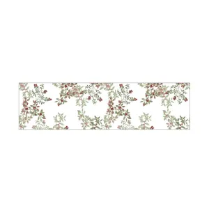 Festive Berry Runner
