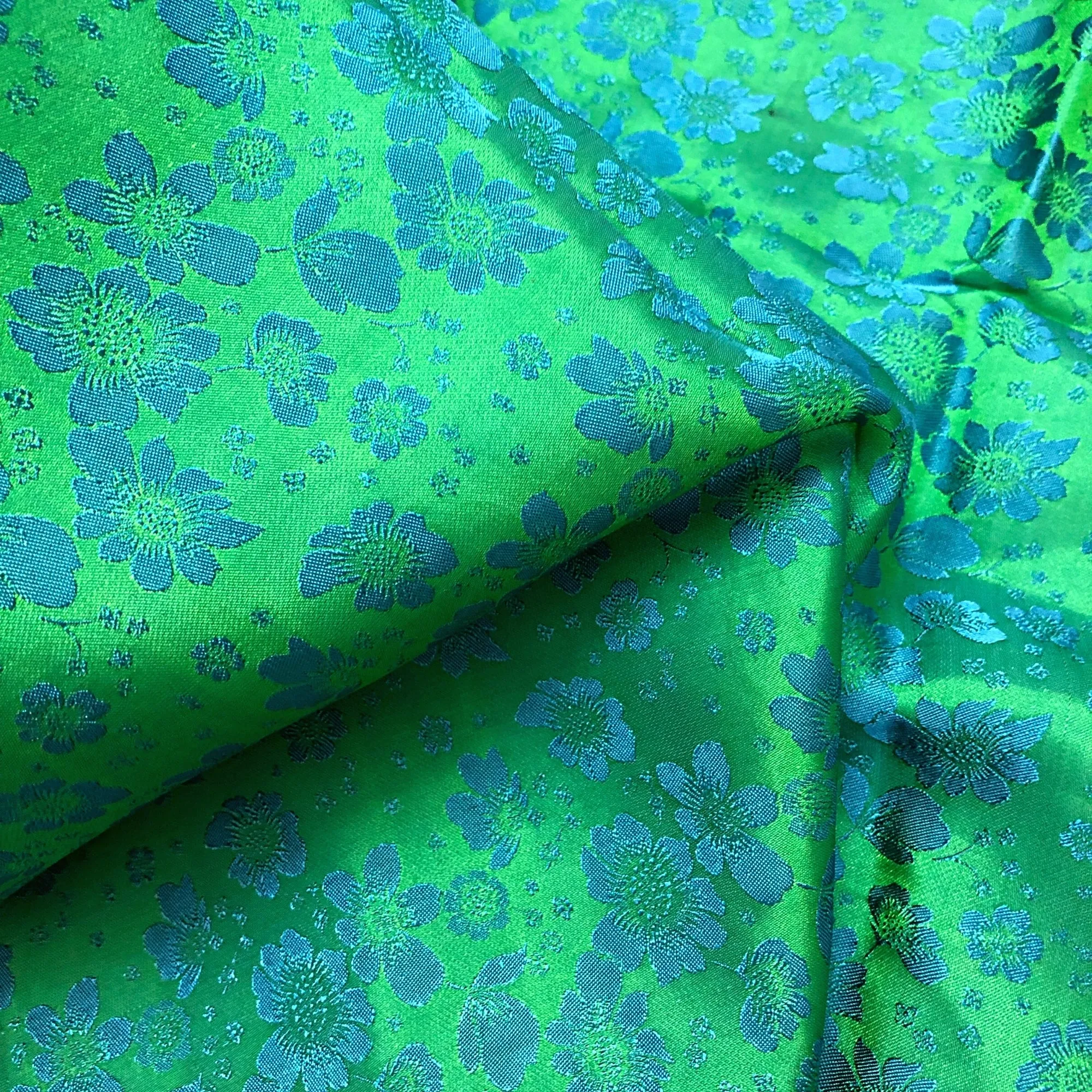 PURE MULBERRY SILK fabric by the yard - Green floral silk fabric - Handmade fabric – Dress making – Silk apparel fabric - Gift for women